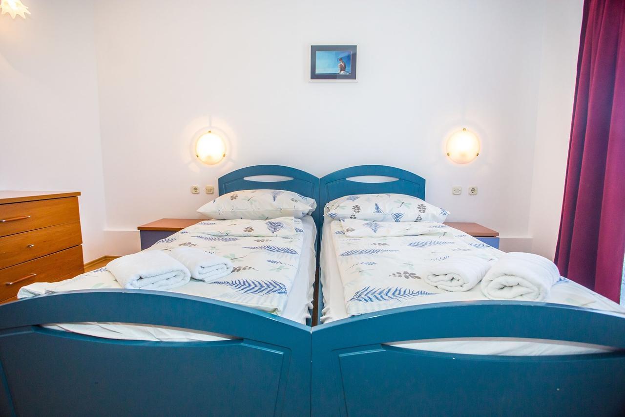 Stancija Lindi Porec Vrvari Esterno foto